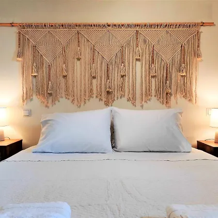 Spiti Sea View Neoclassical House In